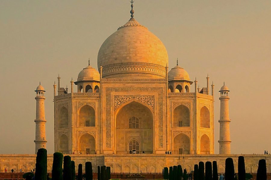 Sunrise Taj Mahal Tour from Jaipur